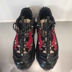 Burberry Size 40 Checkered Lace-Up Thick-Soled Casual Sneakers Black & Red